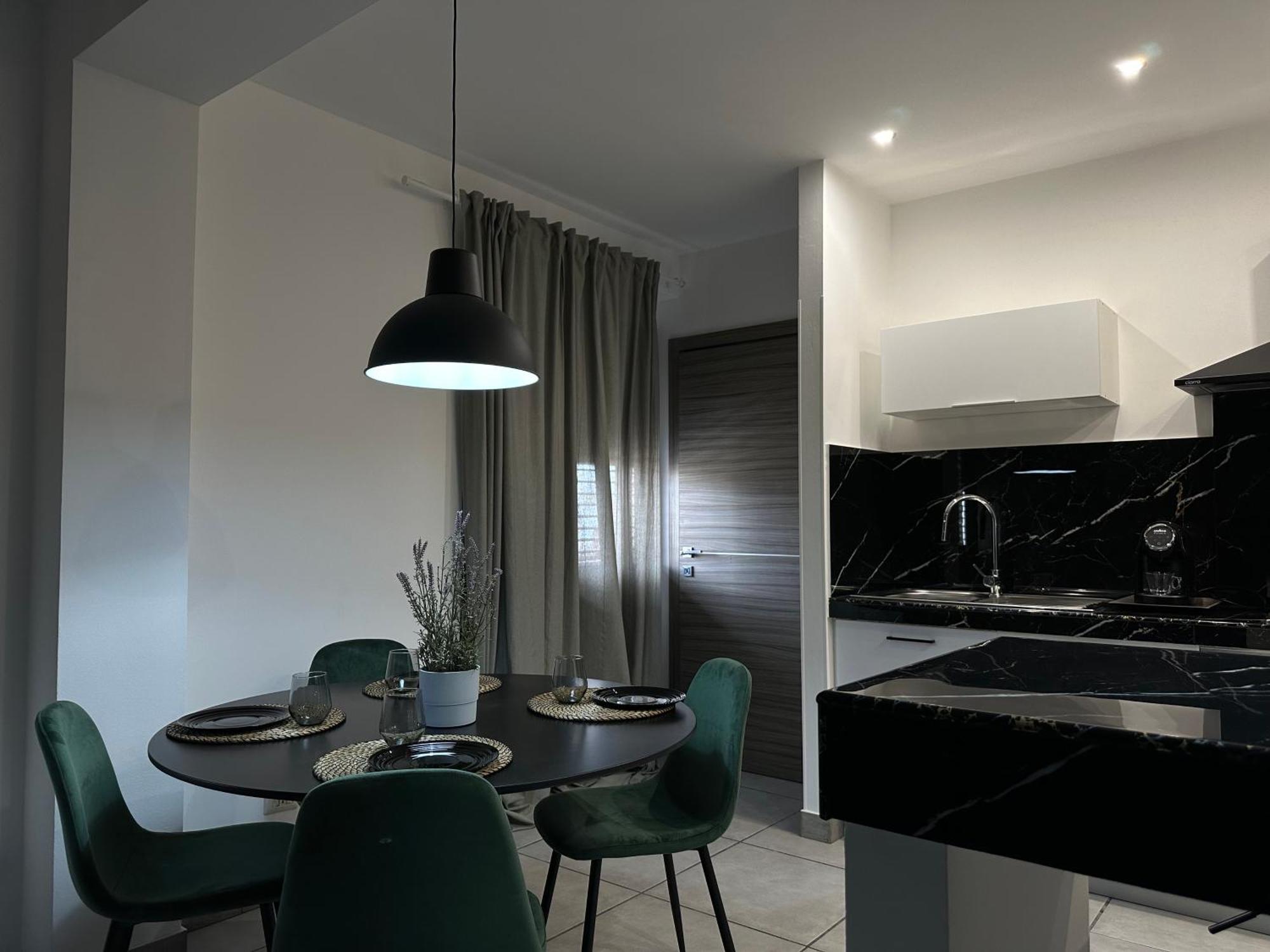 Ici Boutique In Centro Apartment *
